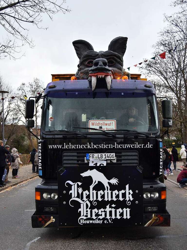 Erst sonnig-warm, dann feucht-frhlich war der Fasnetmendig-Umzug in Denzlingen.