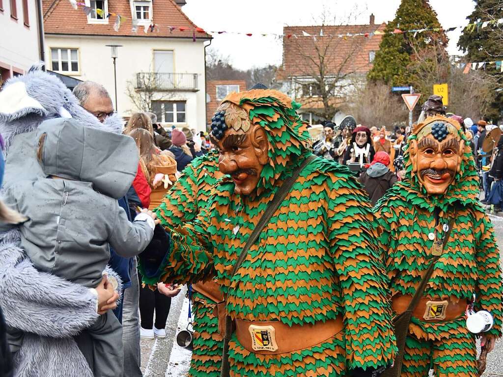 Erst sonnig-warm, dann feucht-frhlich war der Fasnetmendig-Umzug in Denzlingen.