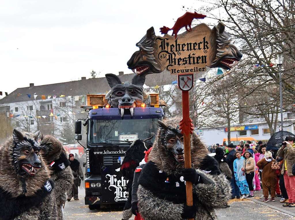 Erst sonnig-warm, dann feucht-frhlich war der Fasnetmendig-Umzug in Denzlingen.