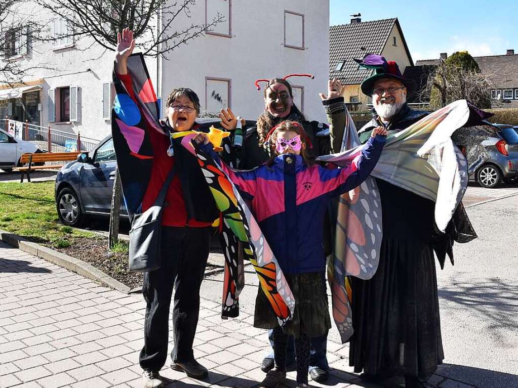 Erst sonnig-warm, dann feucht-frhlich war der Fasnetmendig-Umzug in Denzlingen.