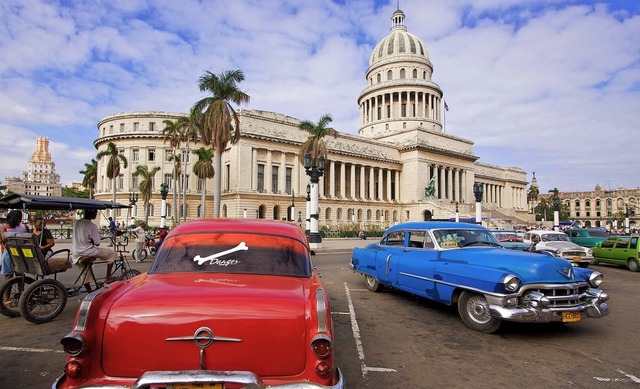 Die Straenkreuzer gehren immer noch zum Bild von Kuba.  | Foto: Tobias Hauser
