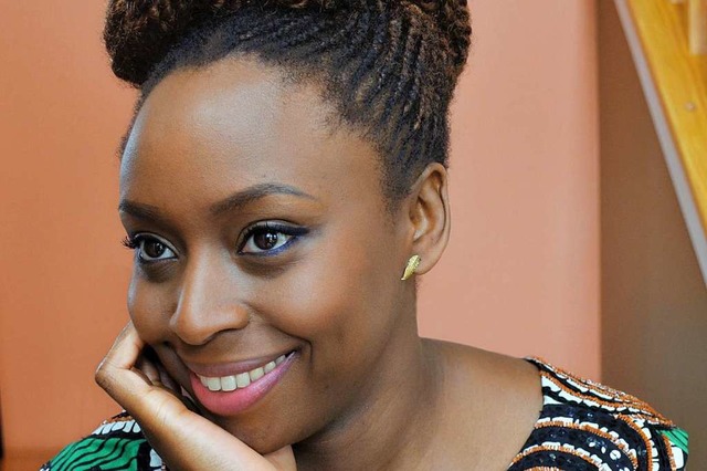 &#8222;We should all be feminist&#8220...t die Autorin Chimamanda Ngozi Adichie  | Foto: Ivara Esege
