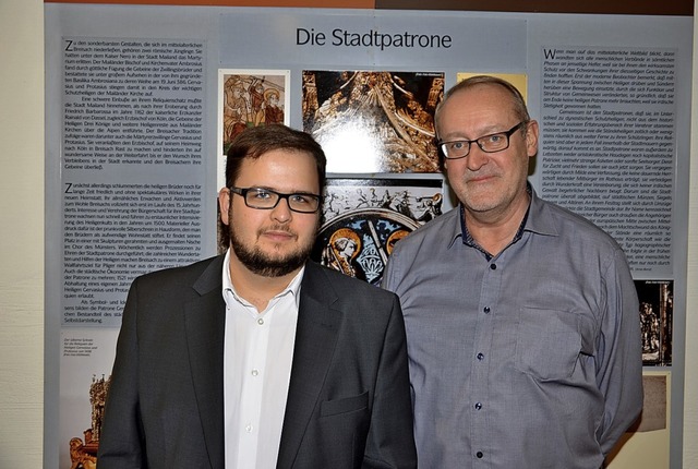 Sebastian Petznick (links) hielt vor d...aden hatte der Vorsitzende Uwe Fahrer.  | Foto: HAns-Jochen Voigt