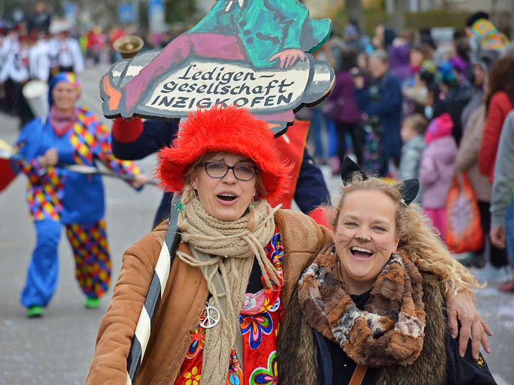 12.000 Menschen kamen nach Weil am Rhein zum Buurefasnachtsumzug.