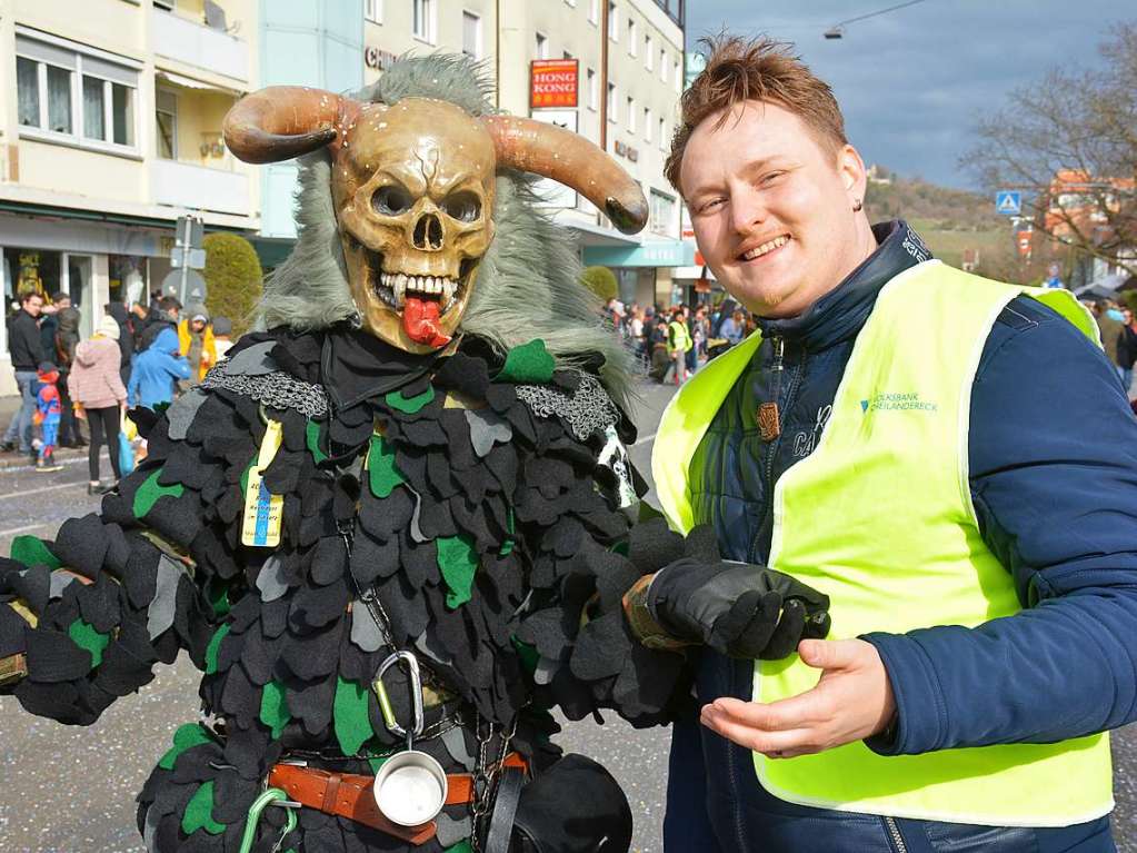 12.000 Menschen kamen nach Weil am Rhein zum Buurefasnachtsumzug.