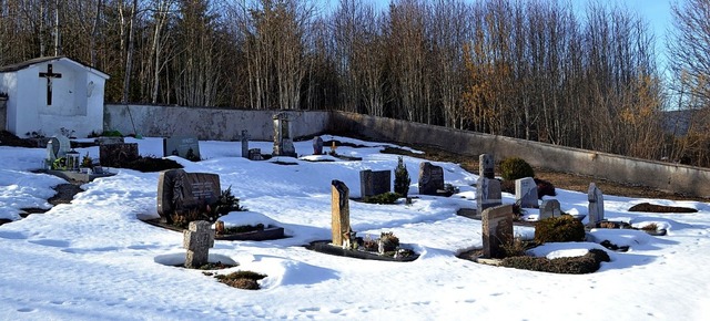 Direkt hinter dem Friedhof in Grnwald entsteht der Friedwald.   | Foto: LIANE  Schilling