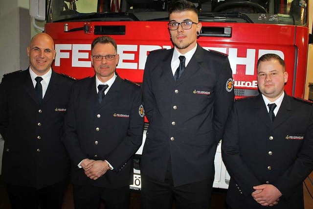 Waren auf bessere Bedingungen: Kommand... neue Jugendgruppenleiter Robin Hbel.  | Foto: Rolf Reimann