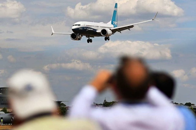 Eine Boeing 737 Max 8 landet in London &#8211; das geht nun nicht mehr.   | Foto: AFP
