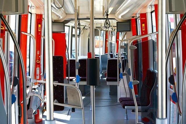 1000 Zeichen Hass: Hört auf, die freien Sitze in Bus und Bahn zu belegen