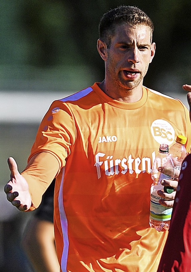 <BZ-FotoAnlauf>Oberliga:</BZ-FotoAnlau...rhter Dennis Mller bleibt beim BSC.   | Foto: Seeger