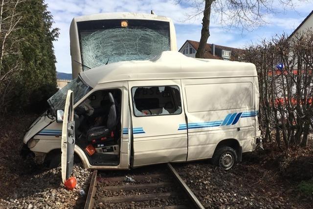 Nach tdlichem Unfall: Bahnbergang bekommt Schranken