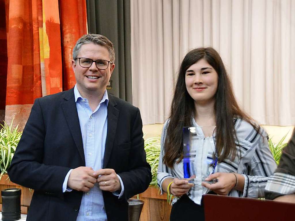 Brgermeister Tobias Benz und Luisa Gathmann