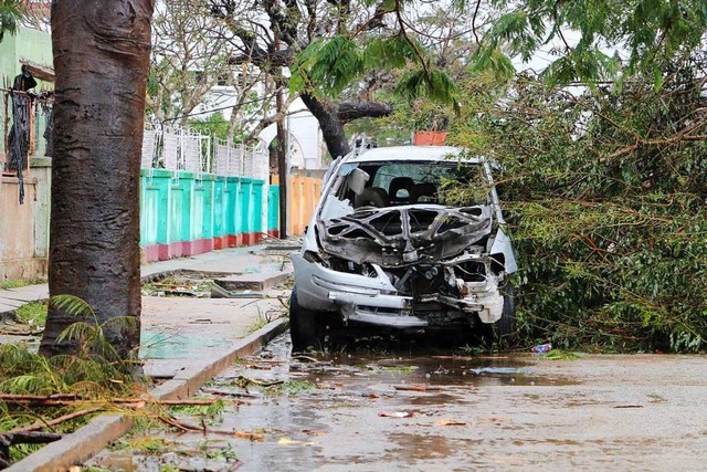 Die Stadt Beira in Mosambik ist nach dem Zyklon Idai fast komplett zerstrt.  | Foto: AFP