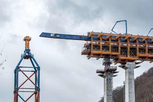 Bei Gppingen wird die dritthchste Eisenbahnbrcke Deutschlands gebaut