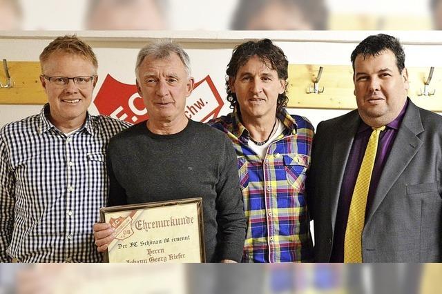 FC Schnau will sich in der Bezirksliga behaupten