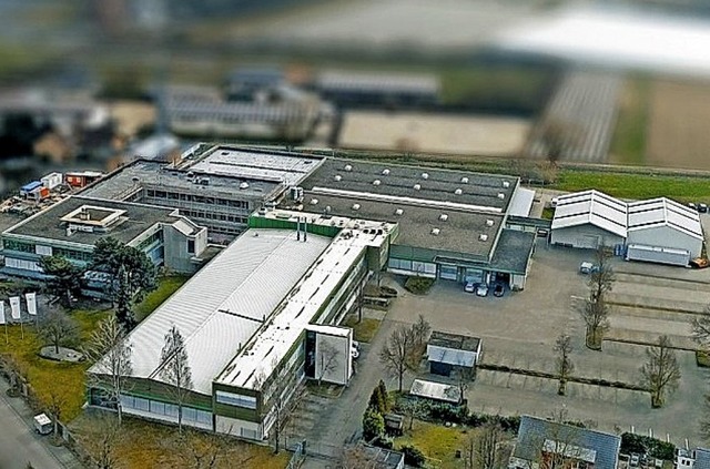 Das Luftbild zeigt das KNF-Firmengeln...Weg im Freiburger Ortsteil Munzingen.   | Foto: Privat