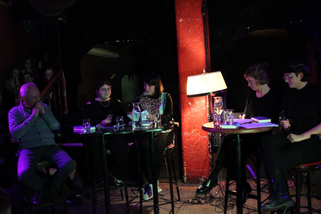 Gerhard Tschpe, Hengameh Yaghoobifara...emir, Clara Kopfermann, Fabienne Fecht  | Foto: Samt & Sonders e.V.