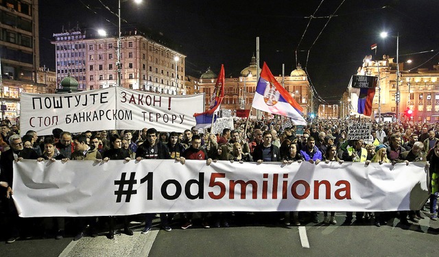 &#8222;1 von 5 Millionen&#8220; ist da...#8211; hier in der Hauptstadt Belgrad   | Foto: DPA