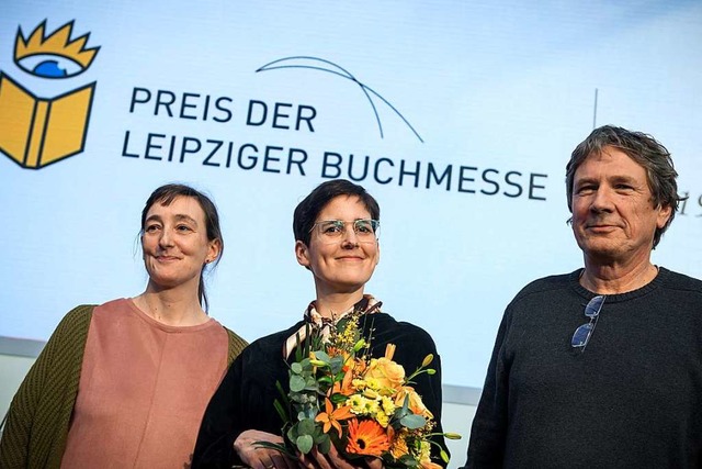 Die Preistrger (von links): die bers...und der Sachbuchautor Harald Jhner.    | Foto: dpa