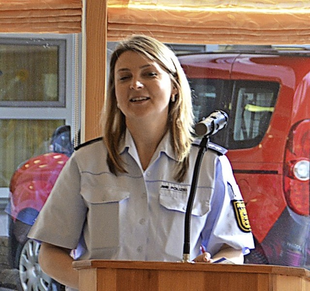 Kommissarin Helena Brixa gab Tipps zur Sicherheit.   | Foto: rmmele