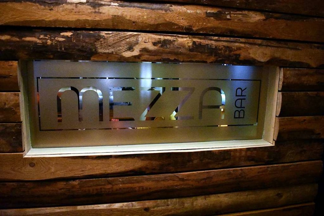 Die Mezza Bar hat am alten Gterbahnhof erffnet  | Foto: Stefan Mertlik