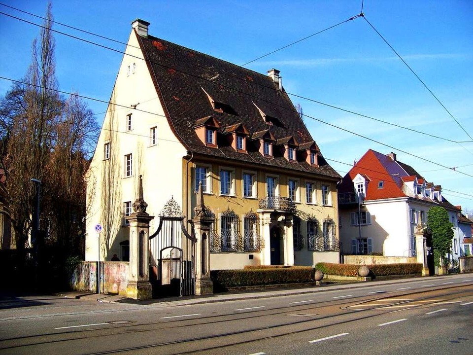 Von 1933 bis 2017 besa das 1926 erric...chen Heimat&#8220; eine gelbe Fassade.  | Foto: Hans Sigmund
