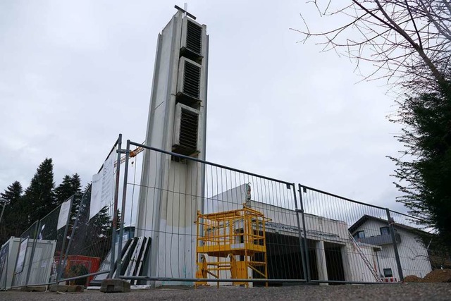 Viel ist nicht mehr brig vom einst zw...r evangelischen Kirche in Heitersheim.  | Foto: Susanne Ehmann