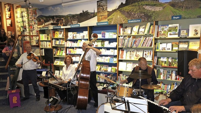 Schwarzwlder Swing und Geschichten vo...rschel, Bernd Pfister und Max Faller   | Foto: Dorothee Philipp