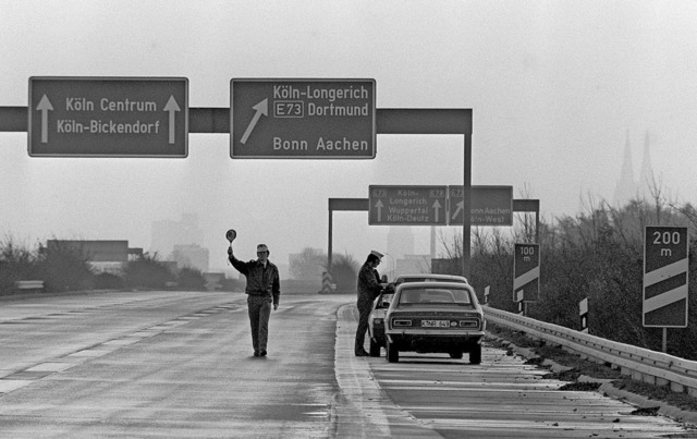 Die lkrise 1973, in deren Folge etwa ... wurden, beendete die Nachkriegszeit.   | Foto: dpa