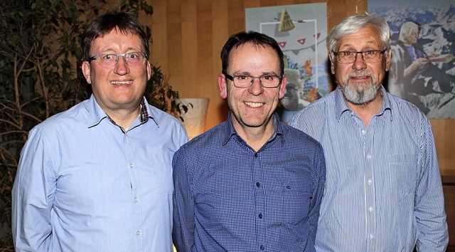 Musikverein Steinen mit neuem  Vorstan...tzer Dietmar Niche (Passivbeisitzer).   | Foto: Heiner Fabry