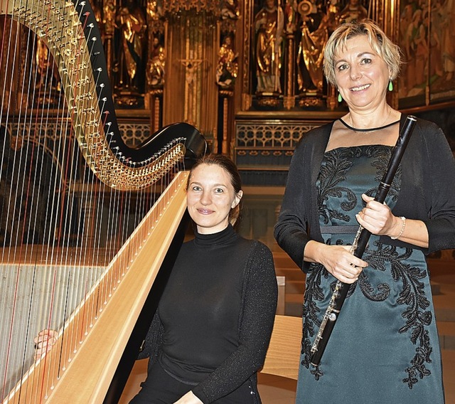 Anne-Sophie Virgnaud (Harfe) und Helene Schulthess (Flte) im  Mnster   | Foto: Thomas Biniossek