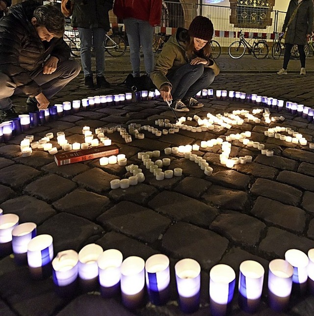 Die &#8222;Earth Hour&#8220;: Ein Zeichen gegen die Erderwrmung  | Foto: R. Eggstein