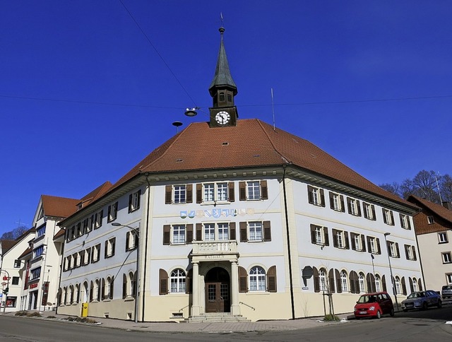 Das Bonndorfer Rathaus, wie es 1830 bi... prsentiert sich heute gut erhalten.   | Foto: Erhard Morath