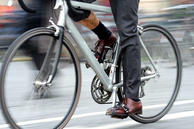 Auch Radfahrer mit zu viel Promille m...cheinrechtlichen Konsequenzen rechnen.  | Foto: dpa