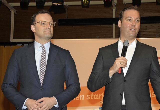 Die  Fragerunden mit Bundesgesundheits...ten  Felix Schreiner (CDU) moderiert.   | Foto: Stefan Pichler