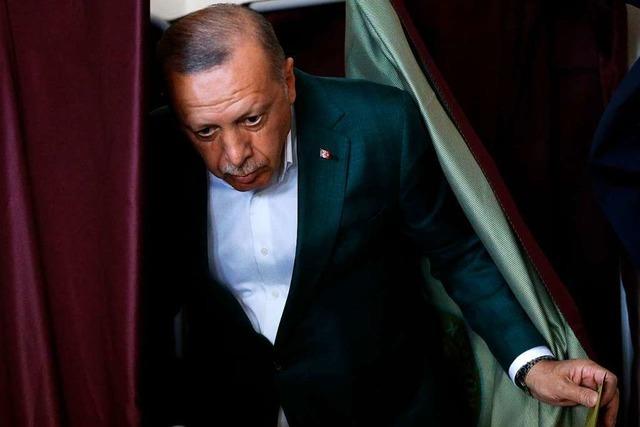 Erdogan erklärt seine AKP zum Sieger der Kommunalwahl