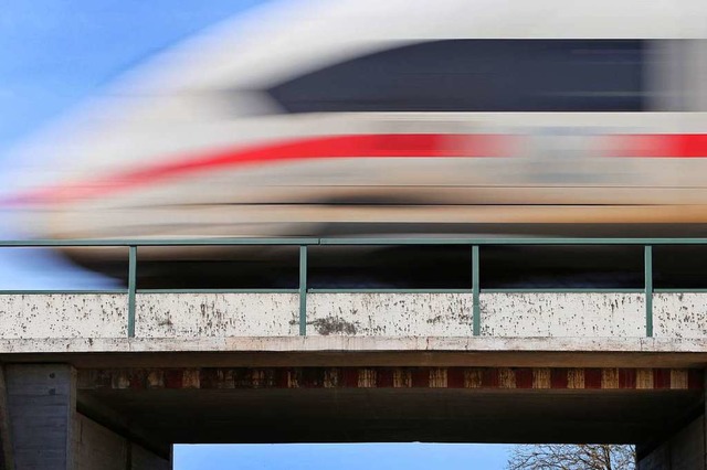 Wie voll ist der Zug?  | Foto: dpa