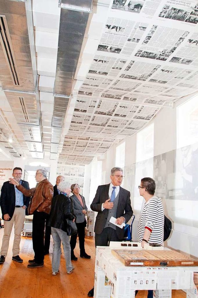 Unterm Zeitungshimmel: Das Stadtmuseum...ng ber die Lahrer Zeitungsgeschichte.  | Foto: Heidi Fel