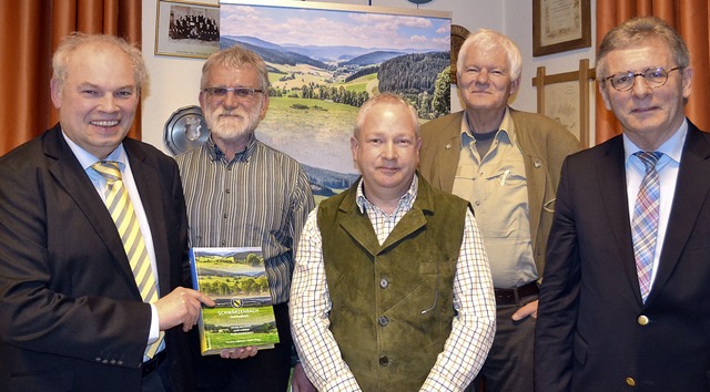 Die Autoren der Schwrzenbacher Ortsch..., Gerrit Mller und Edgar Tritschler.   | Foto: Liane Schilling