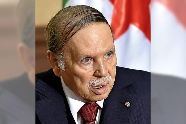 Präsident Bouteflika kündigt Rücktritt an