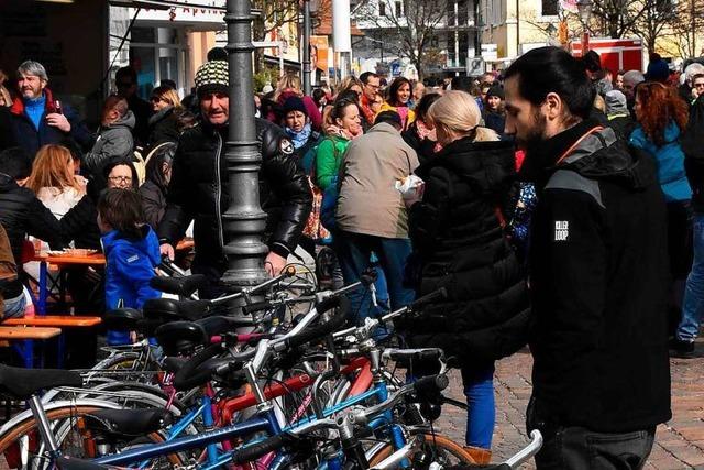 Kirchzarten lutet mit verkaufsoffenem Sonntag den Frhling ein