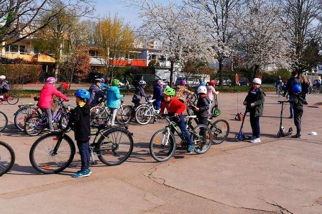 430 Schler der Goetheschule Rheinfelden sind jetzt Radhelden