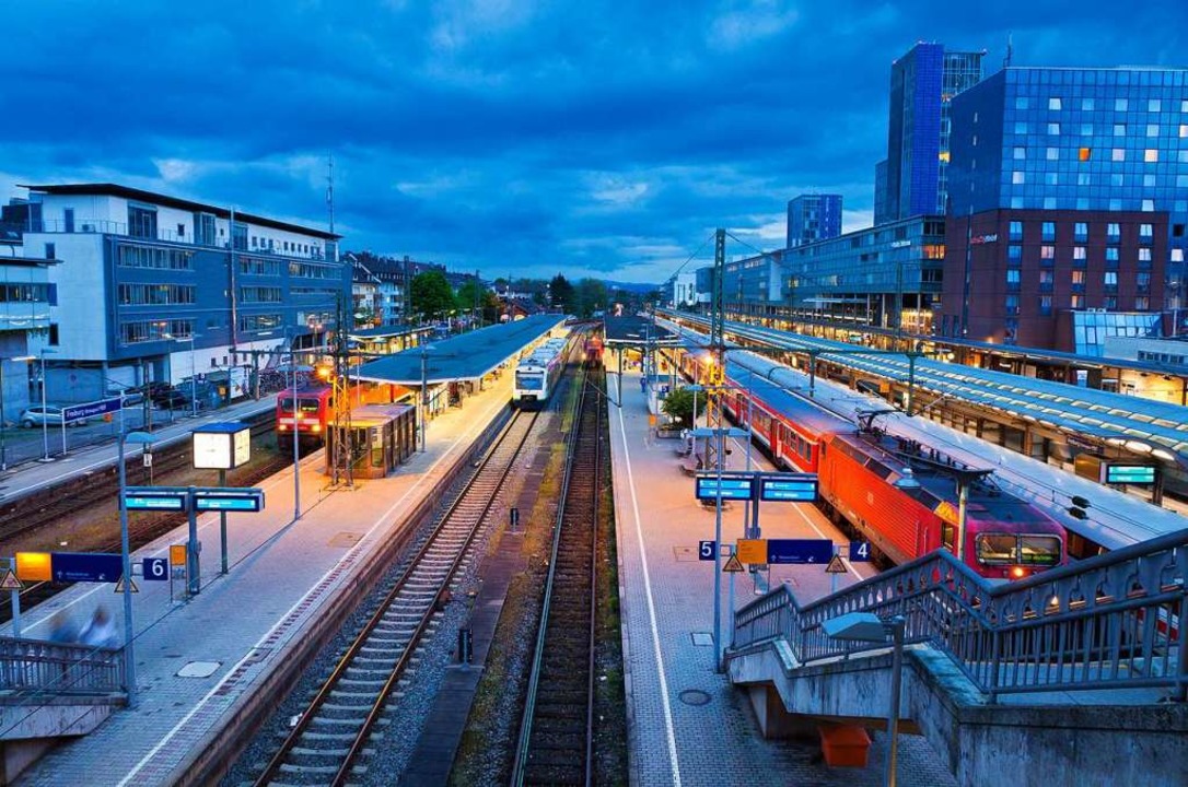 Wer hat die Tat am Freiburger Hauptbahnhof beobachtet?  | Foto: Oleksandr Prykhodko