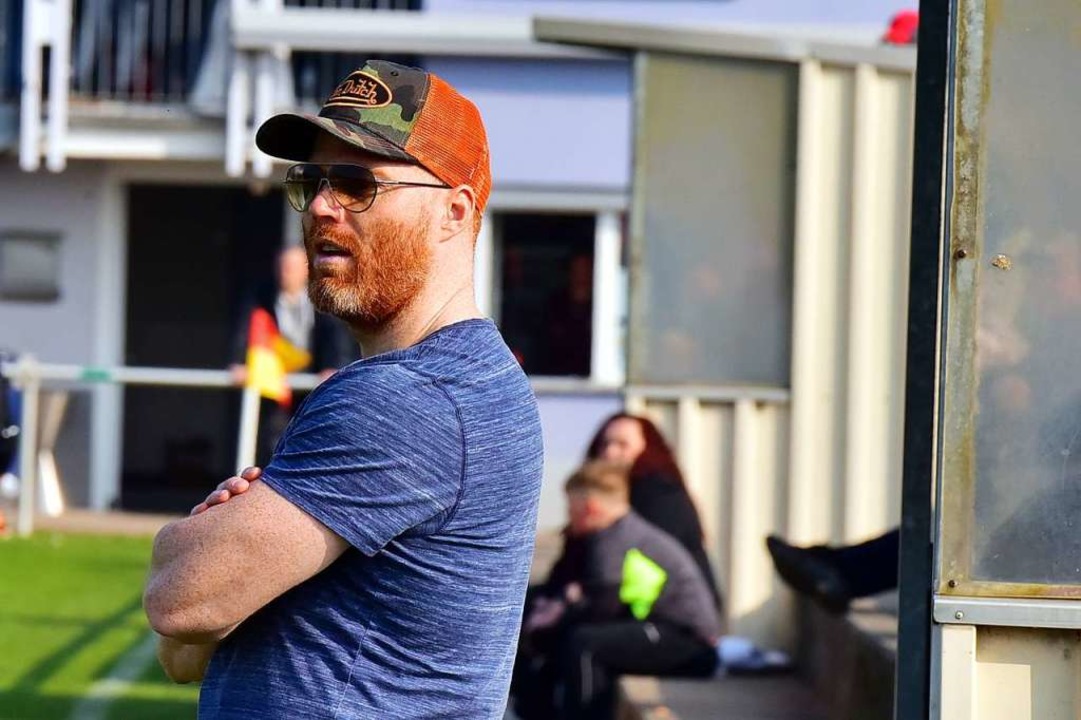 ExSCProfi Niels Hansen trainiert Freiburger Club in Kreisliga B