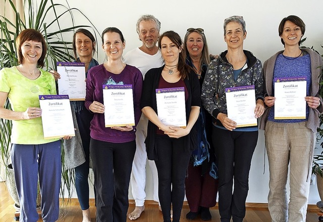 Am Yoga-Zentrum Waldkirch, das nun sch...nd Madhuha R. Brnjes, die Ausbilder.   | Foto: ZVG