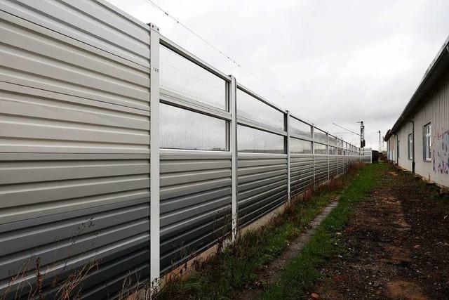 Lrmschutzwand an der Bahn in Friesenheim kommt im Herbst