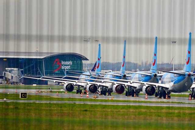 Nach zwei Flugzeugabstrzen ist die gesamte Flotte von Boeing 737 MAX am Boden.  | Foto: dpa