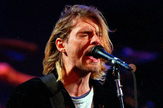 Kurt Cobain, Snger der US-amerikanisc...Nirvana bei einem Auftritt in Seattle.  | Foto: dpa