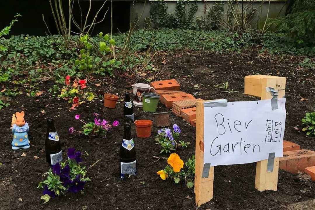 Die Aktivisten haben einen „Bier... – wenn auch nur f�r 24 Stunden.  | Foto: Bernhard Amelung