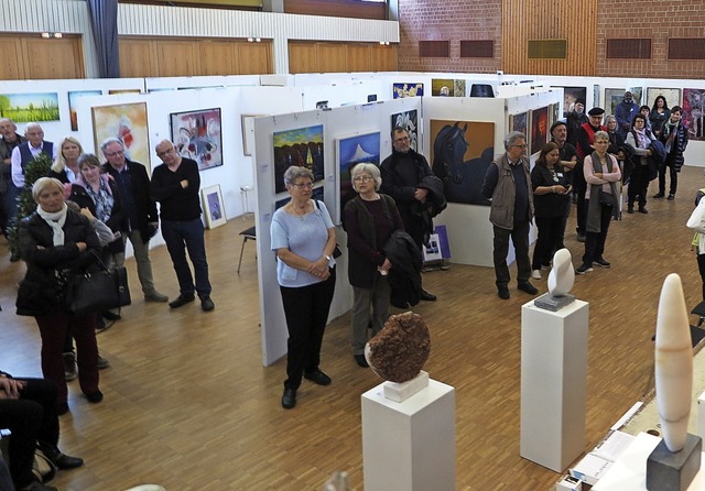 Gut besucht war und vom Publikum sehr ...er erste Kunstsalon in Bad Bellingen.   | Foto: Dorothee Philipp